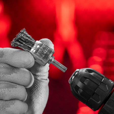 Щетка для дрели, 25 мм, "чашка" со шпилькой, крученая металлическая проволока Matrix