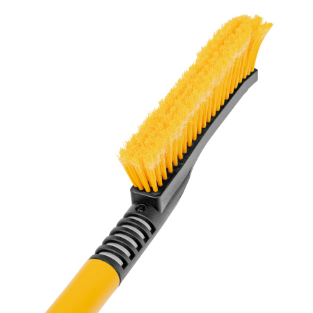 Щетка-сметка для снега со скребком 600 мм Denzel цена