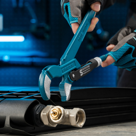 Ключ трубный рычажный 1, №1, цельнокованый, CrV, тип "S" Gross