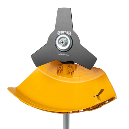 Триммер бензиновый DTS-43S, 43 см3, разъемная штанга, состоит из 2 частей Denzel цена