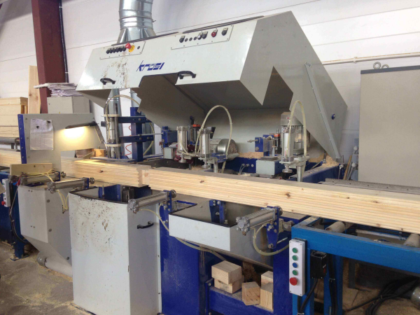 Клееный профилированный брус 135х140 с чашами под проект