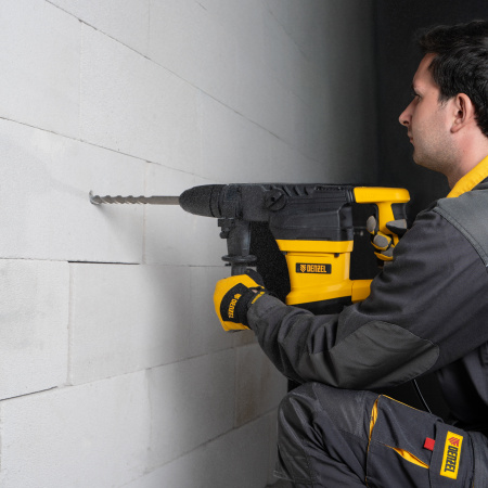 Перфоратор электрический RHVB-1300-40, SDS-Max, 1300 Вт, 10 Дж, 2 реж. Denzel