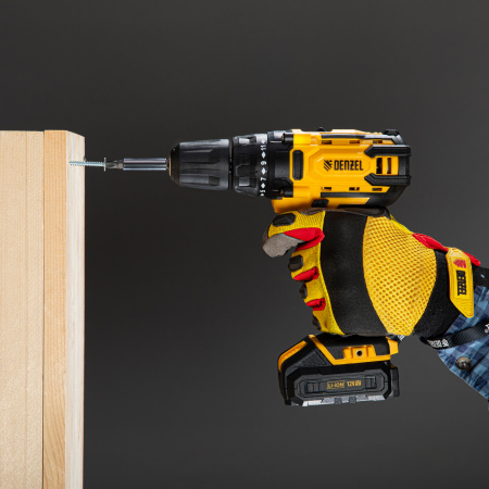 Дрель-шуруповерт аккумуляторная CDL-12-01CB, Li-Ion, 12 В, 1 акк. Denzel