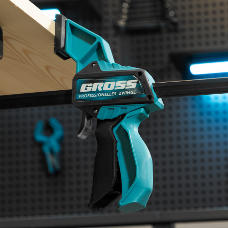 Струбцина реечная, быстрозажимная, пистолетного типа, пошаговый механизм, пластиковый корпус, 600мм Gross цена