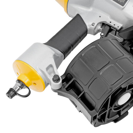 Нейлер пневматический CN70 для гвоздей CNW от 45 до 70 мм// Denzel цена