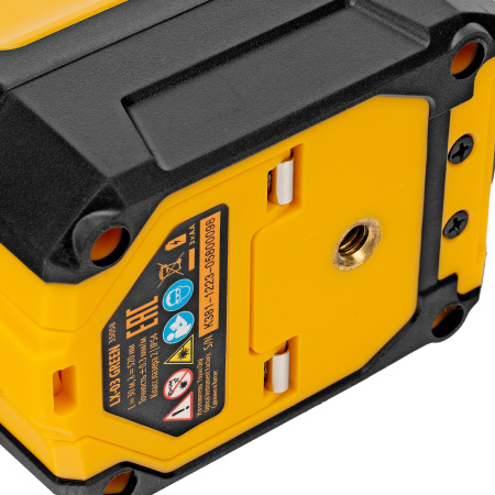 Лазерный уровень LX 03 Green, 30 м, 520 нм, резьба 1/4" Denzel цена