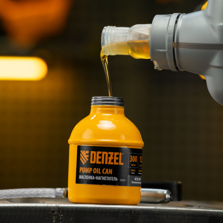 Масленка-нагнетатель, металлический корпус, 0,3 л, гибкий наконечник Denzel цена