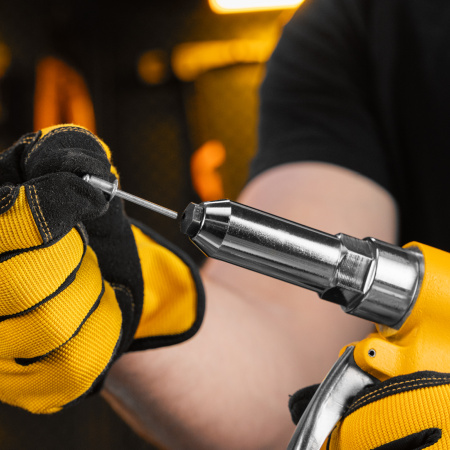 Пневматический заклепочник PR4, 2,4-4,8 мм Denzel цена