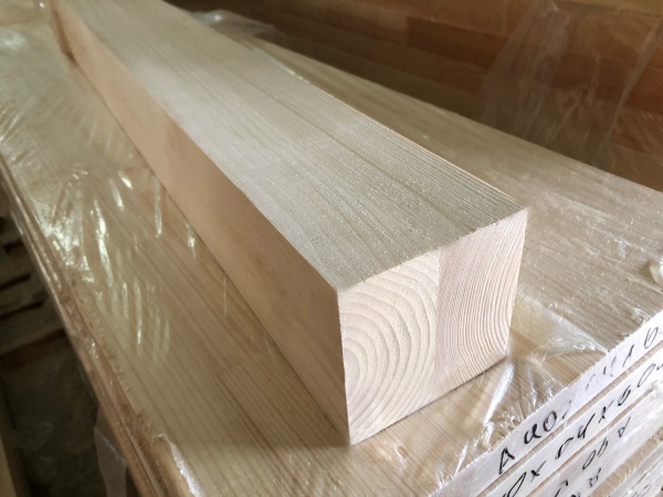 Брус клееный 100х100х3000 мм Экстра (без сучков)