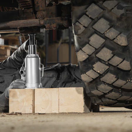 Домкрат гидравлический бутылочный, 15 т, высота подъема 230-460 мм Matrix цена