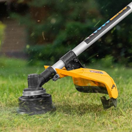 Триммер бензиновый DR-43S, 43 см3, разъемная штанга, состоит из 2 частей Denzel цена