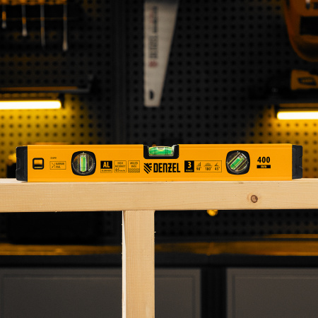 Уровень алюминиевый, магнит., фрезерованный, 3 глазка (1 зеркал.) 0,5 мм/м, 400 мм Denzel цена