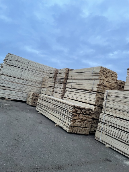 Доска обрезная для опалубки 25х100х6000 мм 1-2 сорт Хвоя