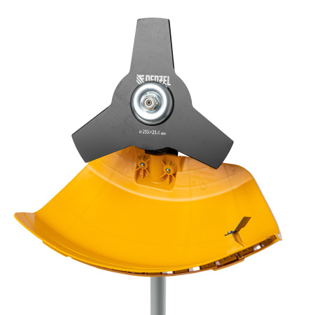 Триммер бензиновый DTS-43, 43 см3, неразъемная штанга, состоит из 2 частей Denzel цена