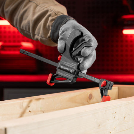 Струбцина универсальная F-образная, 150 х 265 х 45 мм, пластмассовый корпус Matrix цена