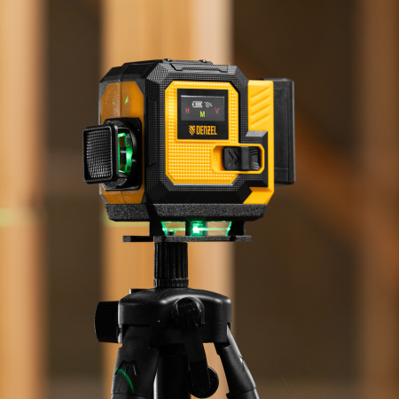 Лазерный уровень мультипризменный DLV-360-3T, 30 м, зеленый луч, Li-Ion 2,4 Aч, штатив // Denzel цена