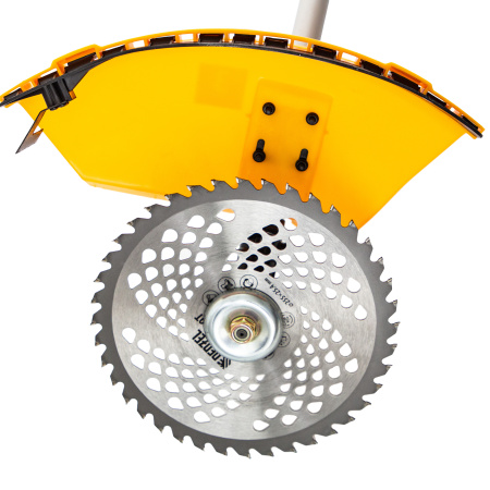 Триммер бензиновый DT 52, 52 см3, 3 л. с, неразъемная штанга, состоит из 2 частей Denzel цена