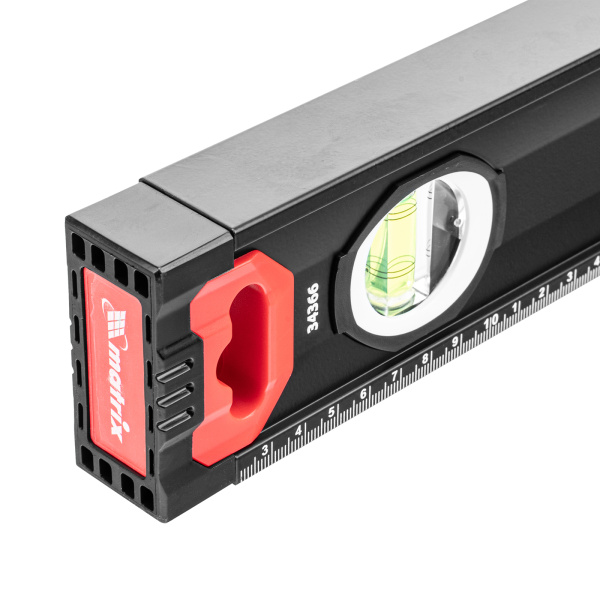 Уровень алюминиевый, усиленный, фрезерованный, 3 глазка, двухкомпонентные рукоятки, 2000 мм Matrix цена