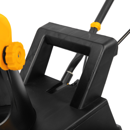 Электрическая снегоуборочная машина ESB-460, 2 кВт Denzel