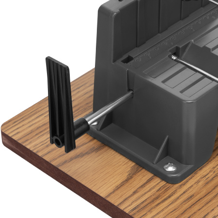 Стусло прецизионное, двухплоскостное, пила 600 мм, две прижимные струбцины, ограничительный упор Gross цена