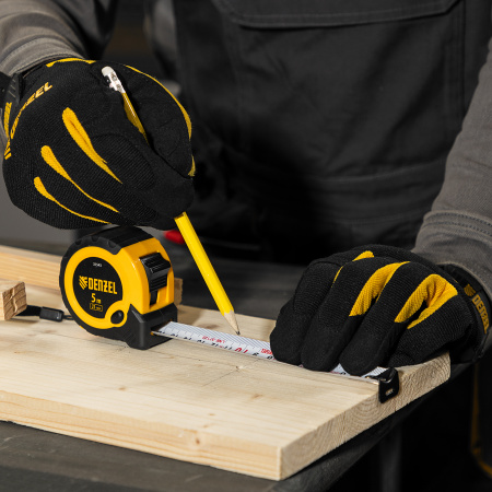 Рулетка 5м х 25мм, двухкомп. корпус, кнопка-пауза Denzel цена