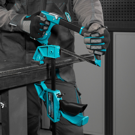 Струбцина реечная, быстрозажимная, пистолетного типа, пошаговый механизм, пластиковый корпус, 600мм Gross цена