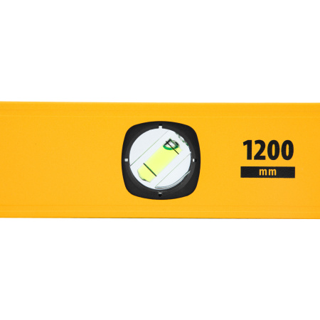 Уровень алюминиевый, магнит, фрезерованный, 3 глазка (1 зеркал.) 0,5 мм/м, 1200 мм Denzel цена