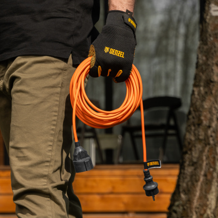 Удлинитель-шнур силовой Garden Series, б/з, ПВС, 10м, 1 розетка, 2 x 1,5 мм, Denzel цена