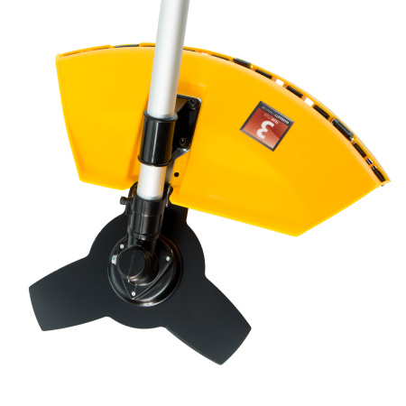 Триммер бензиновый DR-52, 52 см3, неразъемная штанга, состоит из 2 частей Denzel цена