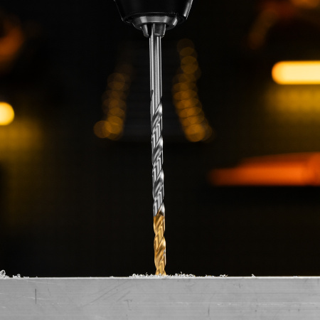 Сверло спиральное по металлу 5,5 х 139 мм, Р6М5, Golden Tip, удлиненное Denzel