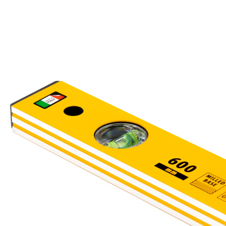 Уровень алюминиевый, 600 мм, фрезерованный, 3 глазка Denzel цена