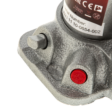 Домкрат гидравлический бутылочный, 2 т, высота подъема 181-345 мм, в пластиковый кейсе Matrix цена