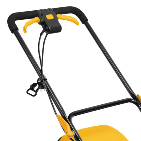 Газонокосилка электрическая GMC-2000, шир. 44см, 2000 Вт, 6 уров., травосб. 45 л Denzel цена