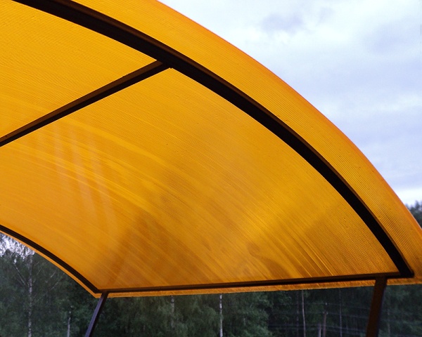 Поликарбонат сотовый 6 мм 2.1х12 м цвет коричневый