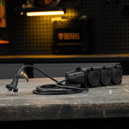 Шнур сетевой Energy Series, ПВС, 3 м, 2 x 1 мм, с неразборной вилкой, черный, Denzel цена