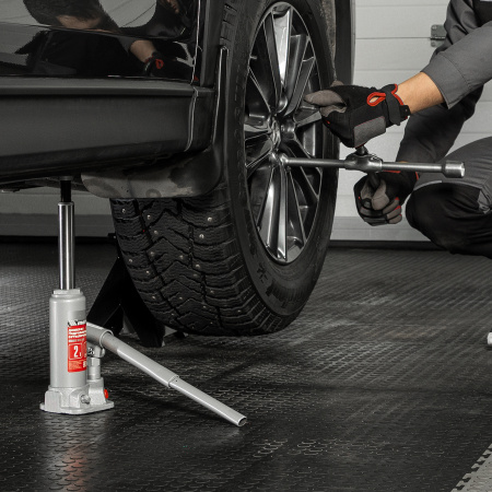 Домкрат гидравлический бутылочный, 2 т, высота подъема 181-345 мм Matrix цена