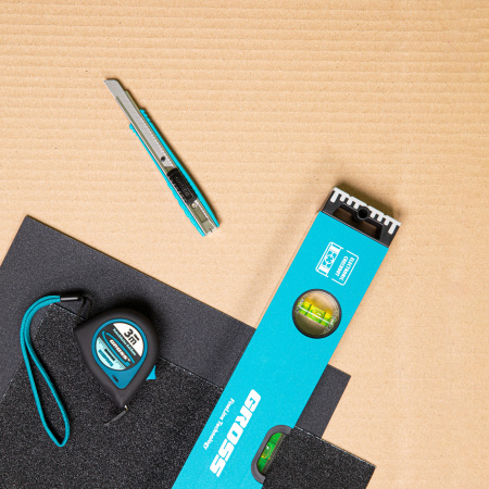 Нож, 130 мм, металлический корпус, выдвижное сегментное лезвие 9 мм (SK-5) металлическая направляющая, клипса для ремня Gross