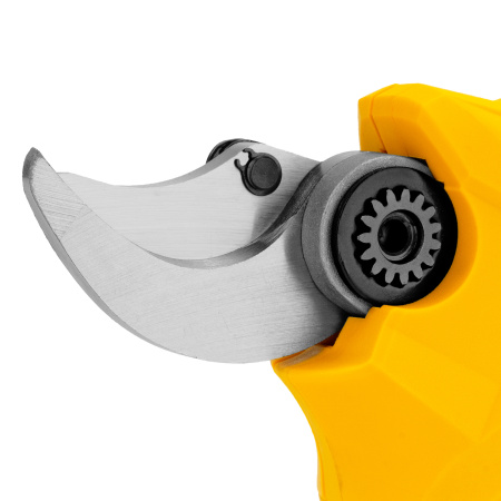 Секатор аккумуляторный CP-30-0, 18В Li-Ion Denzel цена