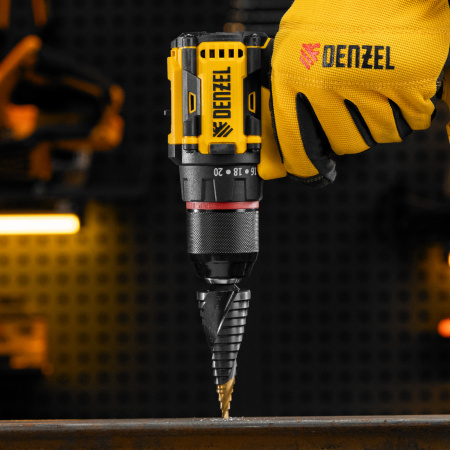 Сверло ступенчатое, 4-6-8-10-12-14-16-18-20-22-24-26-28-30-32 мм, Р6М5, 6-гр. хвостовик Denzel