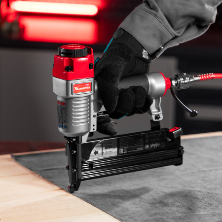 Нейлер-степлер пневматический 3 в 1, с регулировкой глубины забивания, гвозди 18GA, гвозди 16GA, скобы 18 GA Matrix цена