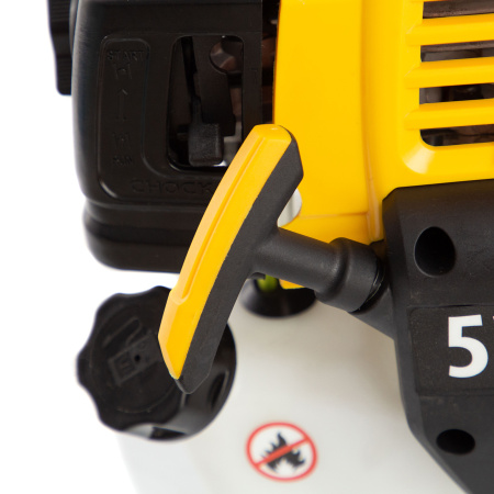 Триммер бензиновый DT 52S, 52 см3, 3 л. с, разъемная штанга, состоит из 2 частей Denzel цена