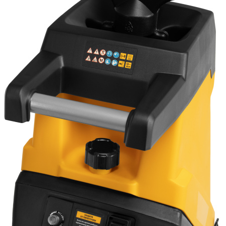 Измельчитель садовый электрический ECS-2500, 2500 Вт, 45 мм Denzel цена