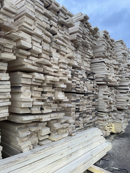 Доска обрезная для опалубки 25х150х6000 мм Осина ТУ