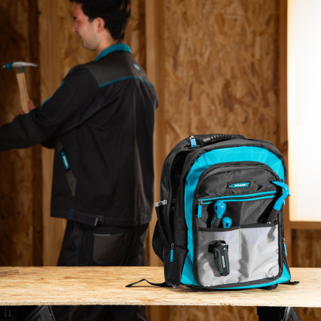 Рюкзак для инструмента, 440х350х250мм, выдвижная рукоятка, колеса Gross цена