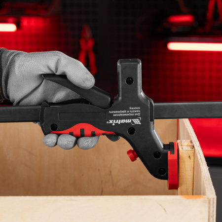 Струбцина универсальная F-образная, 760 х 1065 х 90 мм, пластмассовый корпус Matrix цена