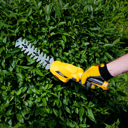 Ножницы-кусторез с телескопической штангой аккумуляторные G801E с акк. 7.2В Li-Ion 1.5 Ач Denzel цена