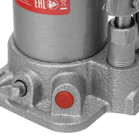 Домкрат гидравлический бутылочный, 5 т, высота подъема 216-413 мм, в пластиковый кейсе Matrix цена