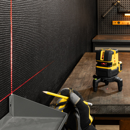 Лазерный уровень LX 05 Red, 20 м, 635 нм, аккумулятор Li 5200 mAh, резьба 5/8" Denzel цена