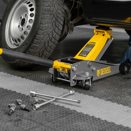 Домкрат гидравлический подкатной, 3 т, 125-470 мм, быстрый подъем, проф. Denzel цена