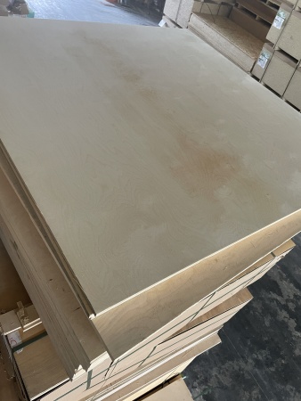 Фанера ФК шлифованная 9 мм 1525х1525 сорт 3/4